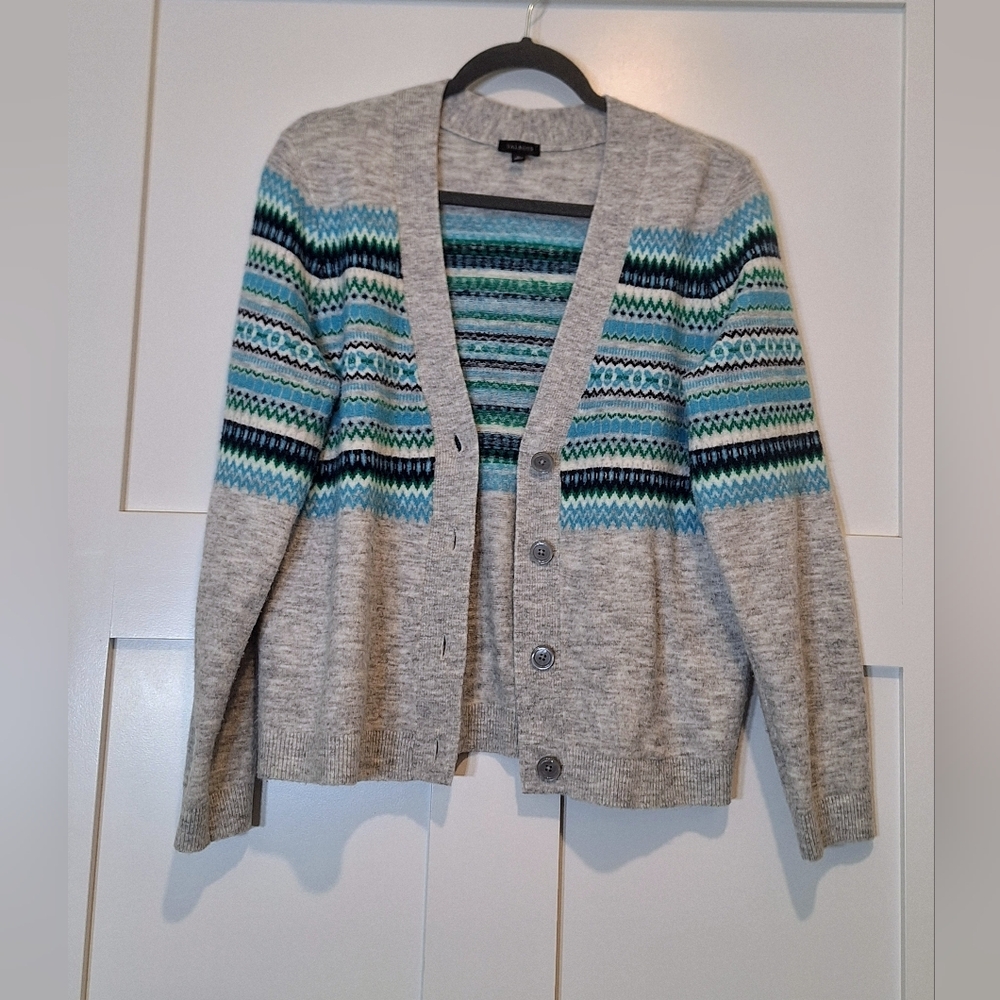 Talbots Snowflakes Fair Isle V Neck Button Down Cardigan Stretch Medium Gray